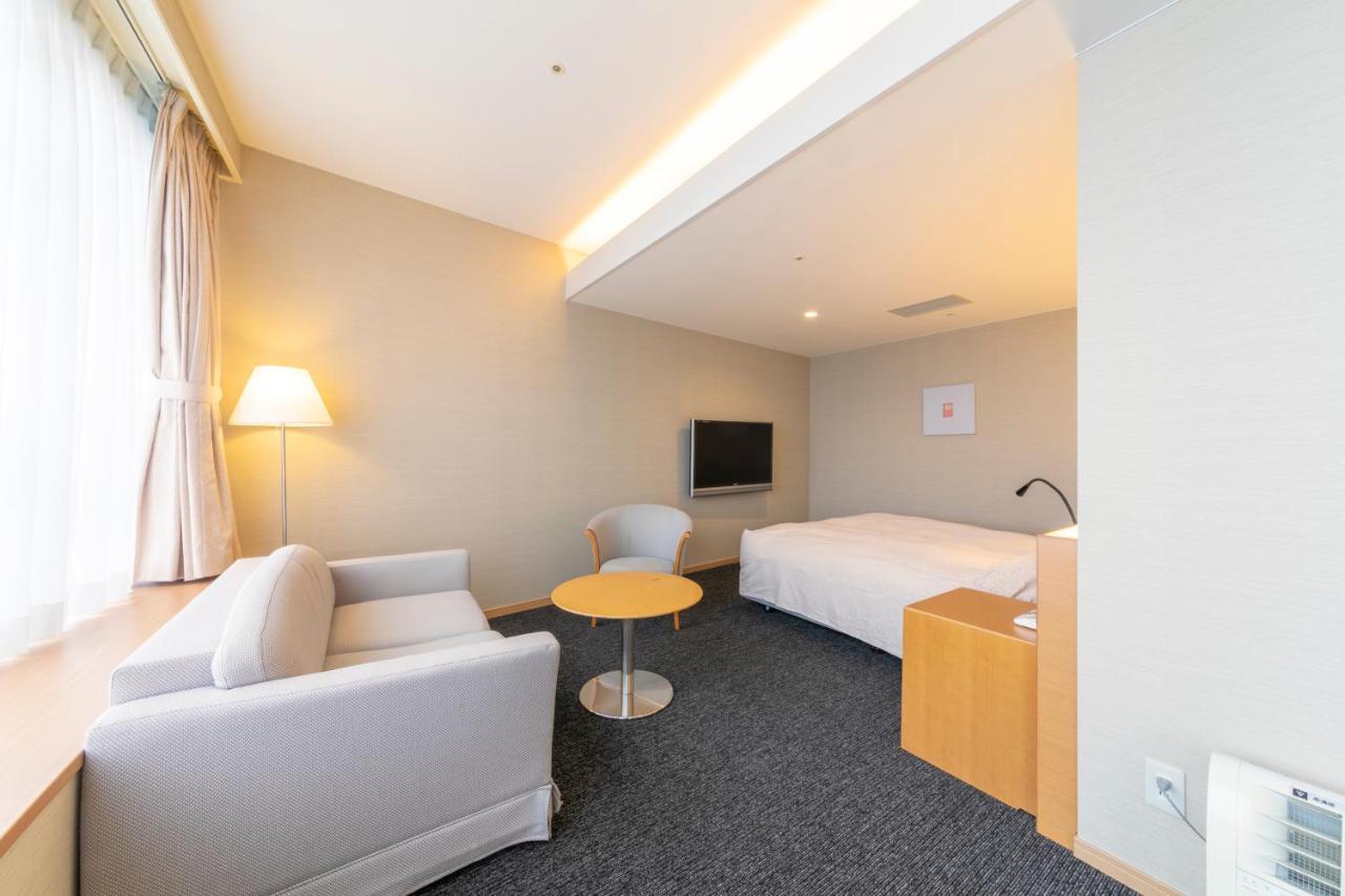 Hotel Landmark Γουακαγιάμα Εξωτερικό φωτογραφία