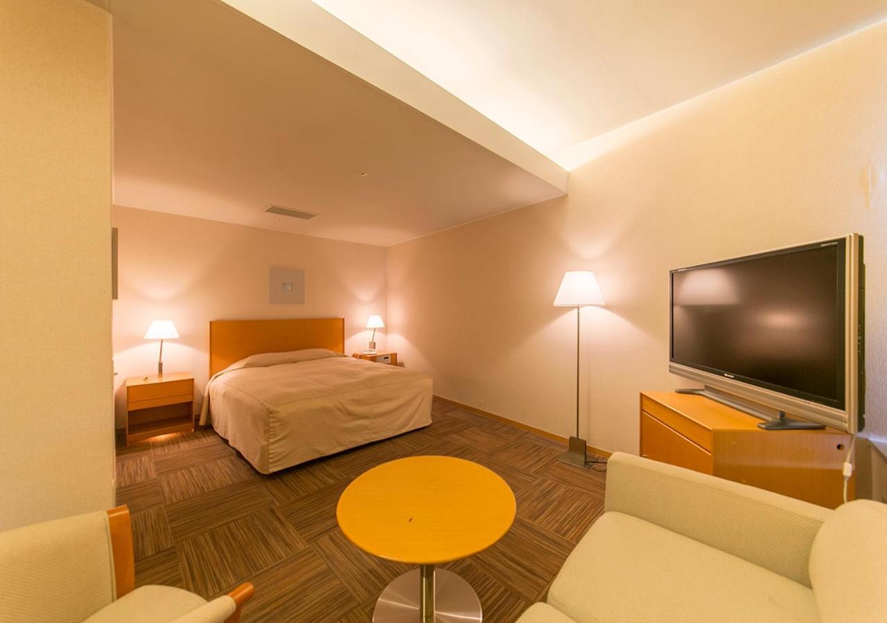 Hotel Landmark Γουακαγιάμα Εξωτερικό φωτογραφία